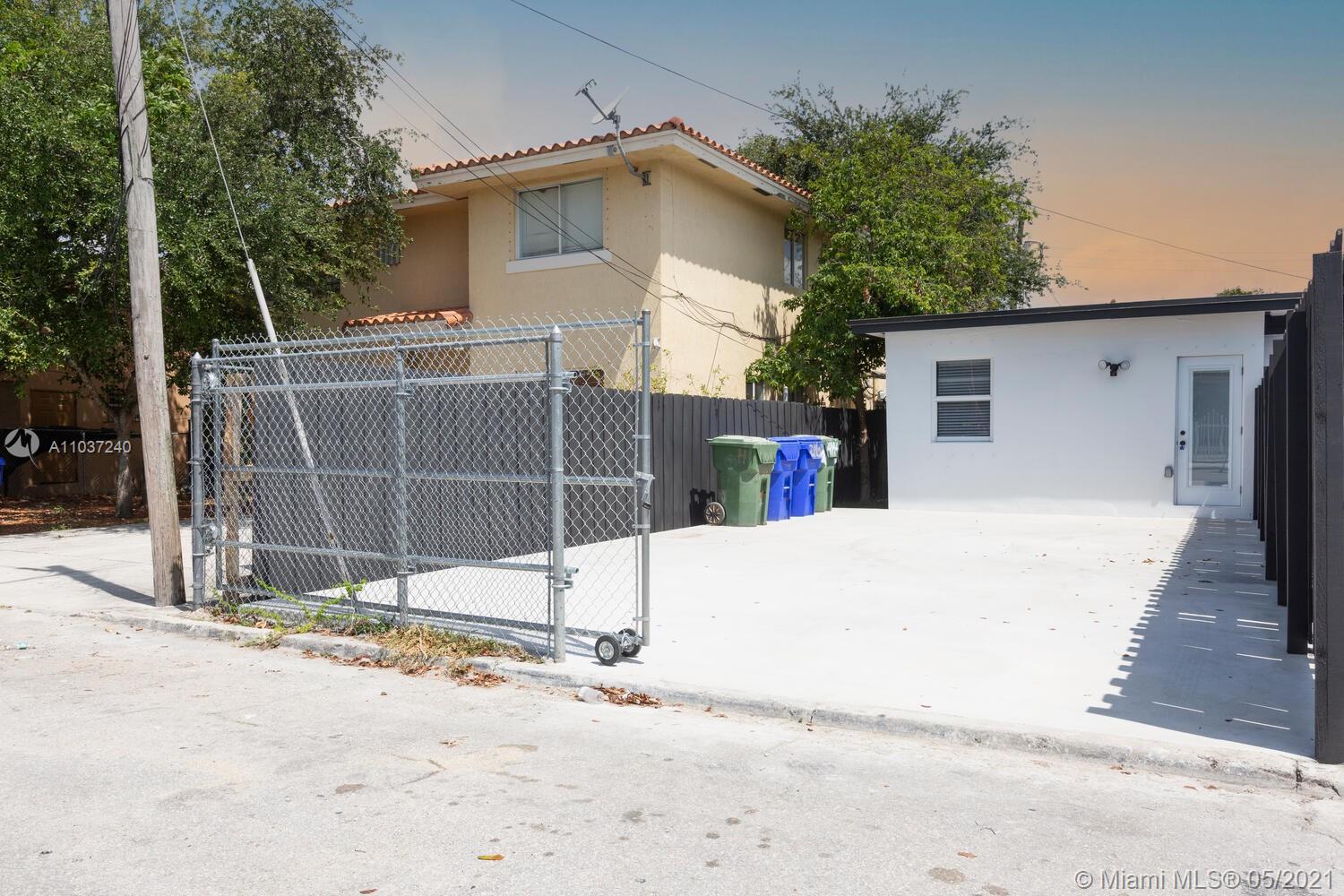 See details / 1424 sq. ft. $ 2021-05-04 0 Photo