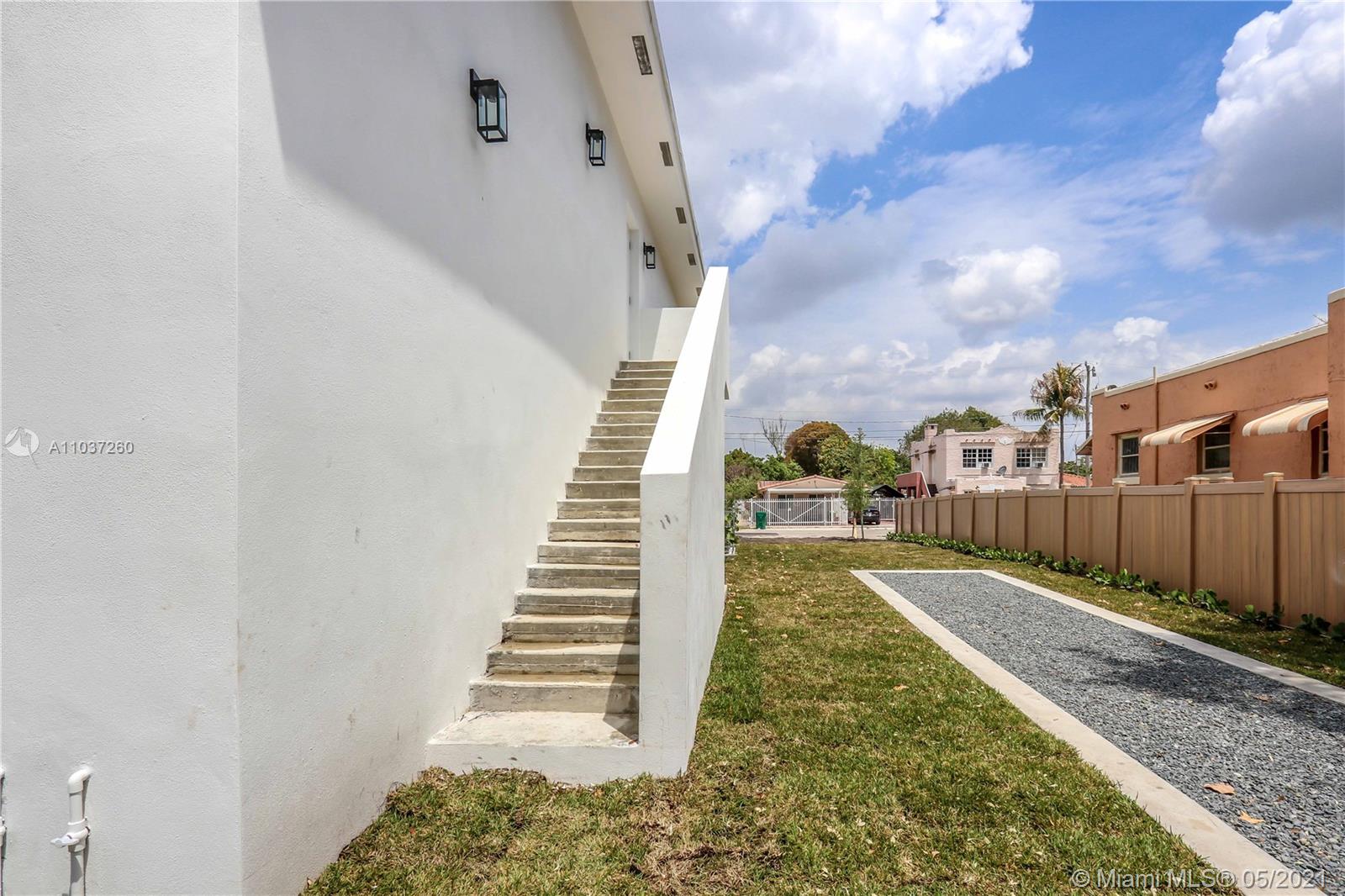 See details / 0 sq. ft. $ 2021-05-04 0 Photo
