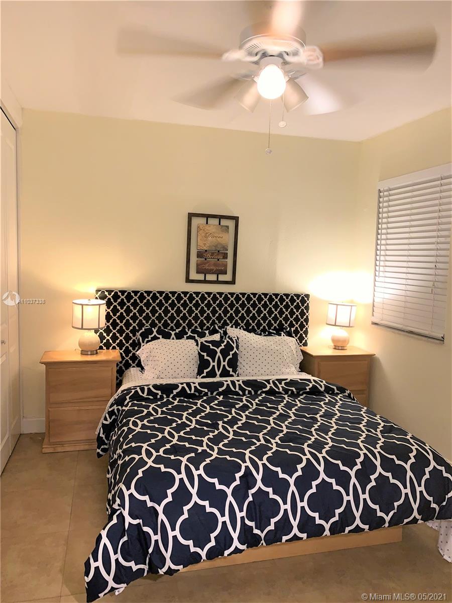 See details / 2840 sq. ft. $ 2021-06-01 0 Photo