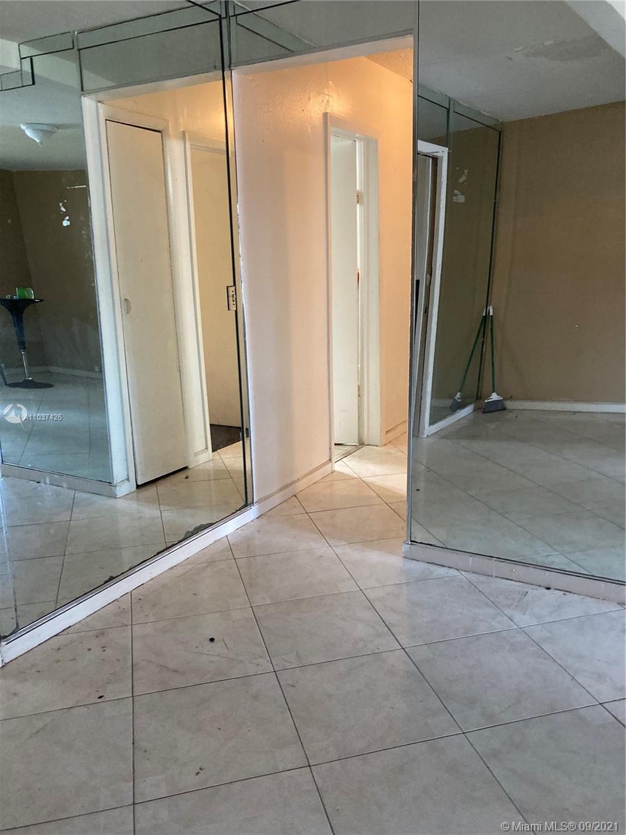 See details / sq. ft. $ 2021-05-04 0 Photo