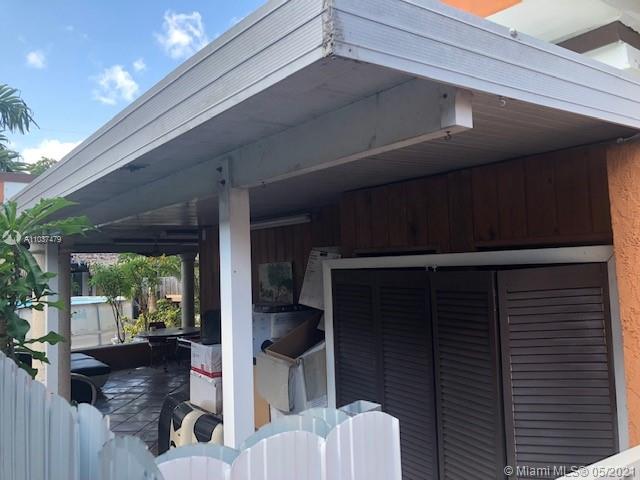 See details / 5443 sq. ft. $ 2021-05-20 0 Photo