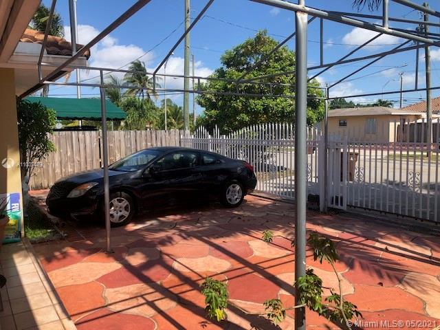 See details / 5443 sq. ft. $ 2021-05-20 0 Photo