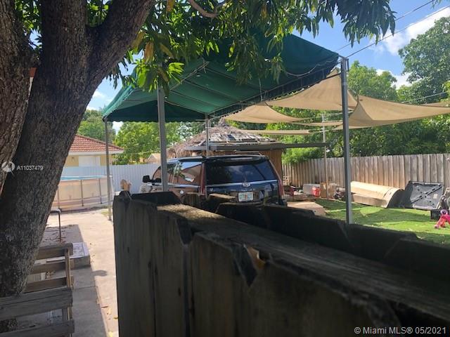 See details / 5443 sq. ft. $ 2021-05-20 0 Photo