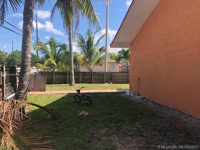See details / 5443 sq. ft. $ 2021-05-20 0 Photo