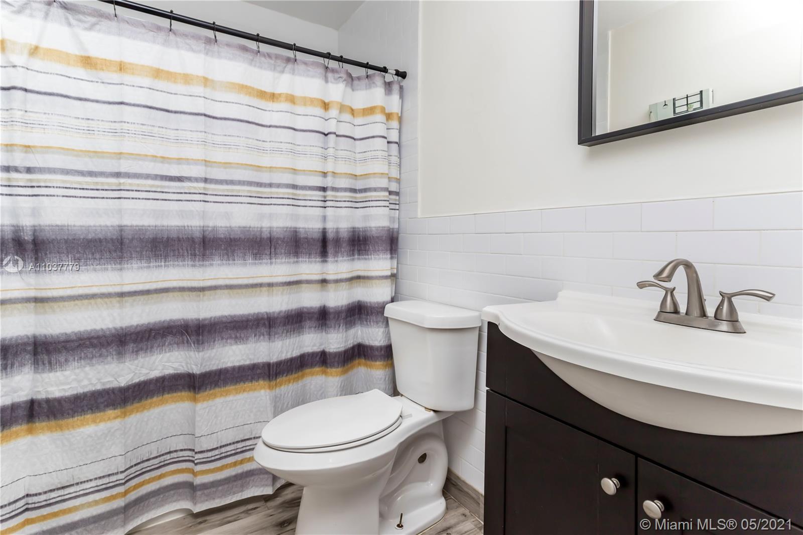 See details / 1769 sq. ft. $ 2021-05-05 0 Photo