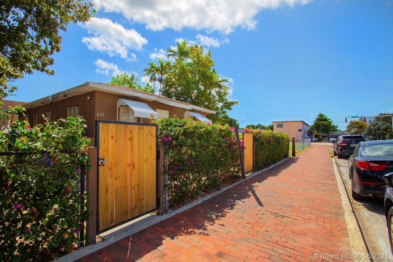 See details / 1800 sq. ft. $ 2021-05-05 0 Photo
