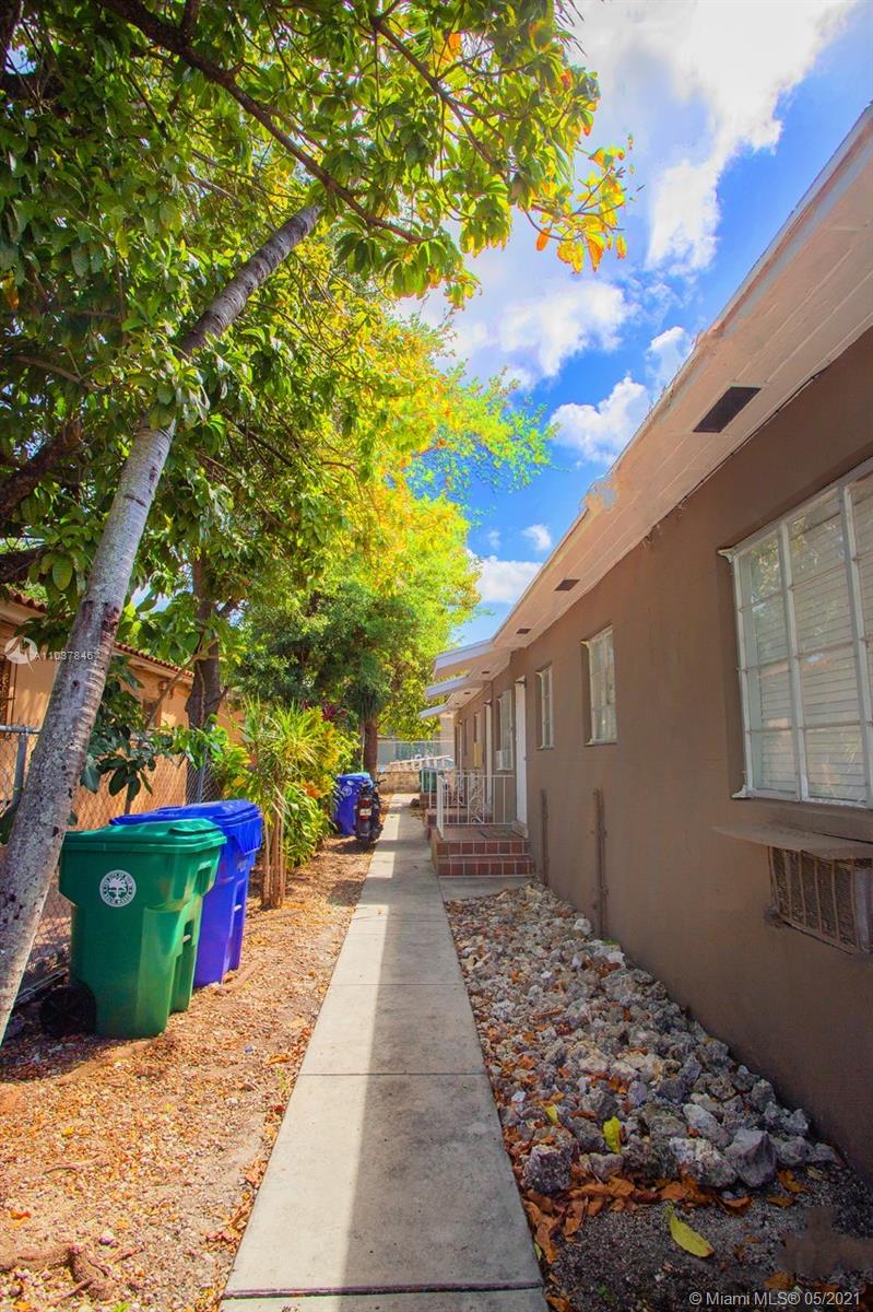 See details / 1800 sq. ft. $ 2021-05-05 0 Photo