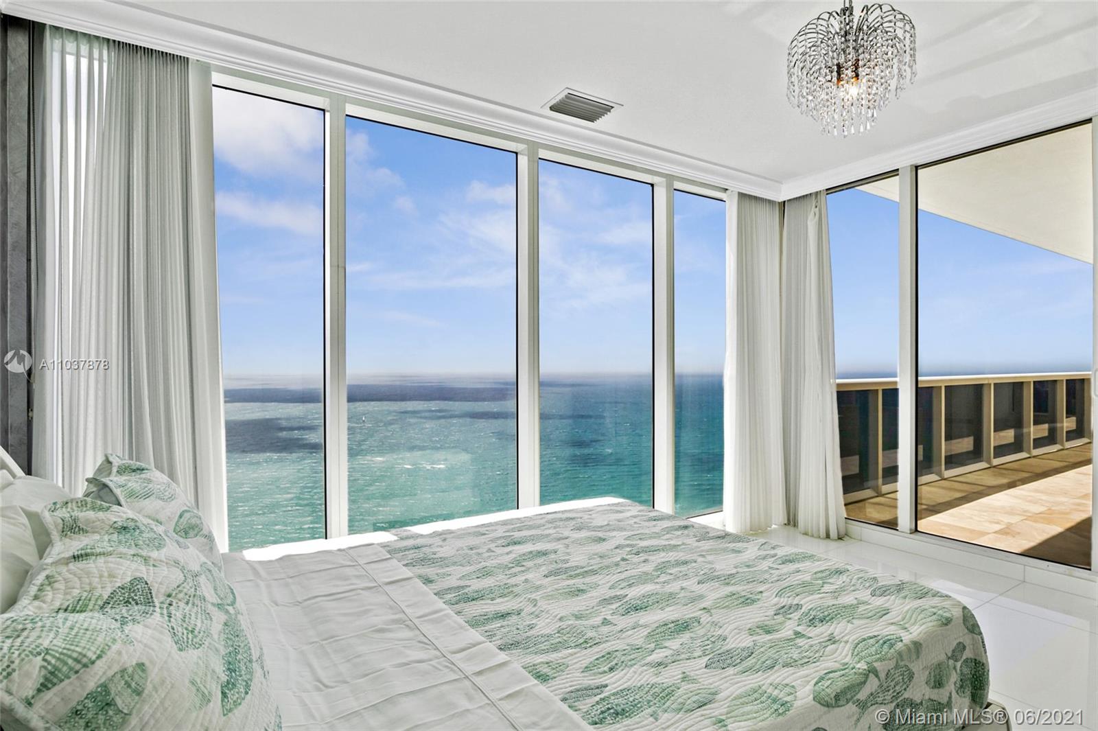 See details 5102 4 / 5 3348 sq. ft. $ 2021-05-05 0 Photo