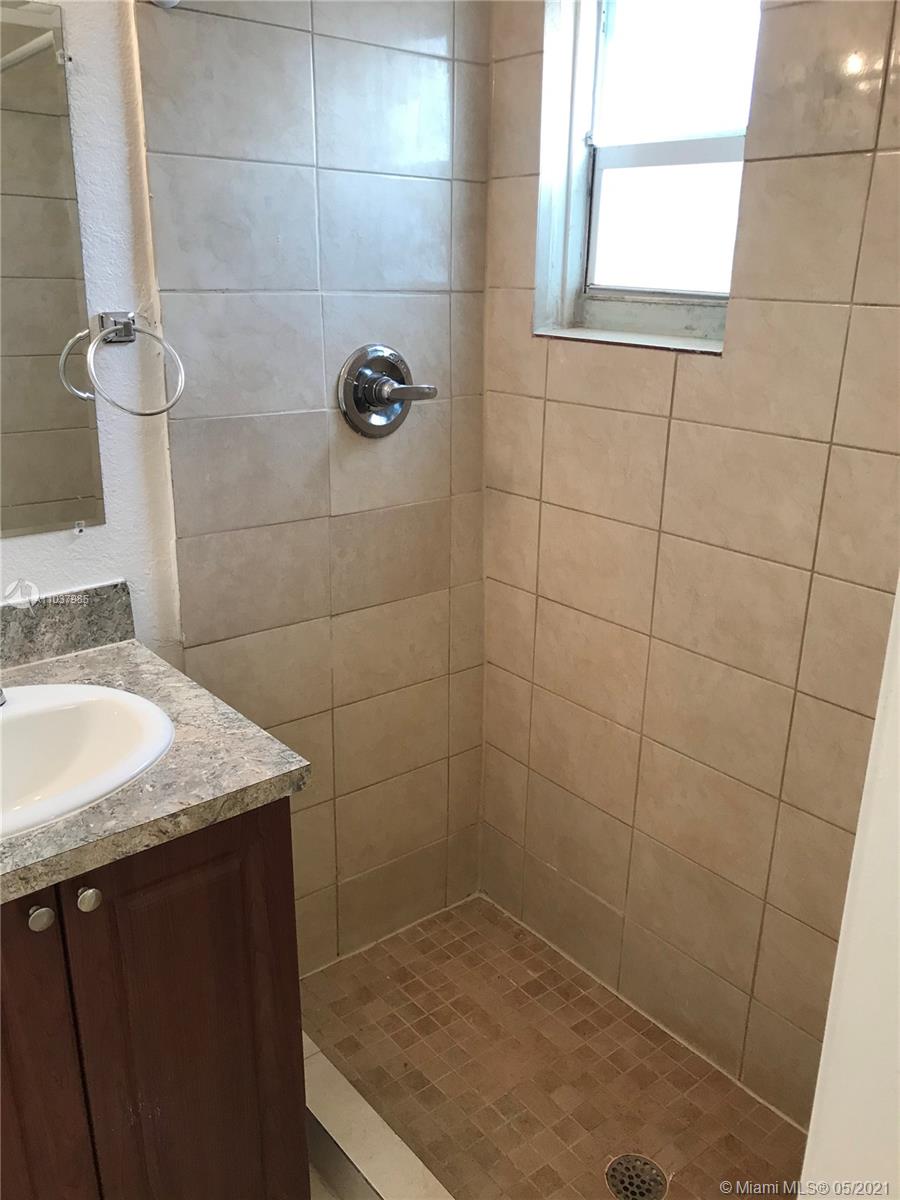 See details / 1871 sq. ft. $ 2021-05-05 0 Photo