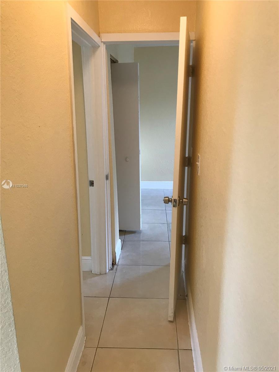 See details / 1871 sq. ft. $ 2021-05-05 0 Photo