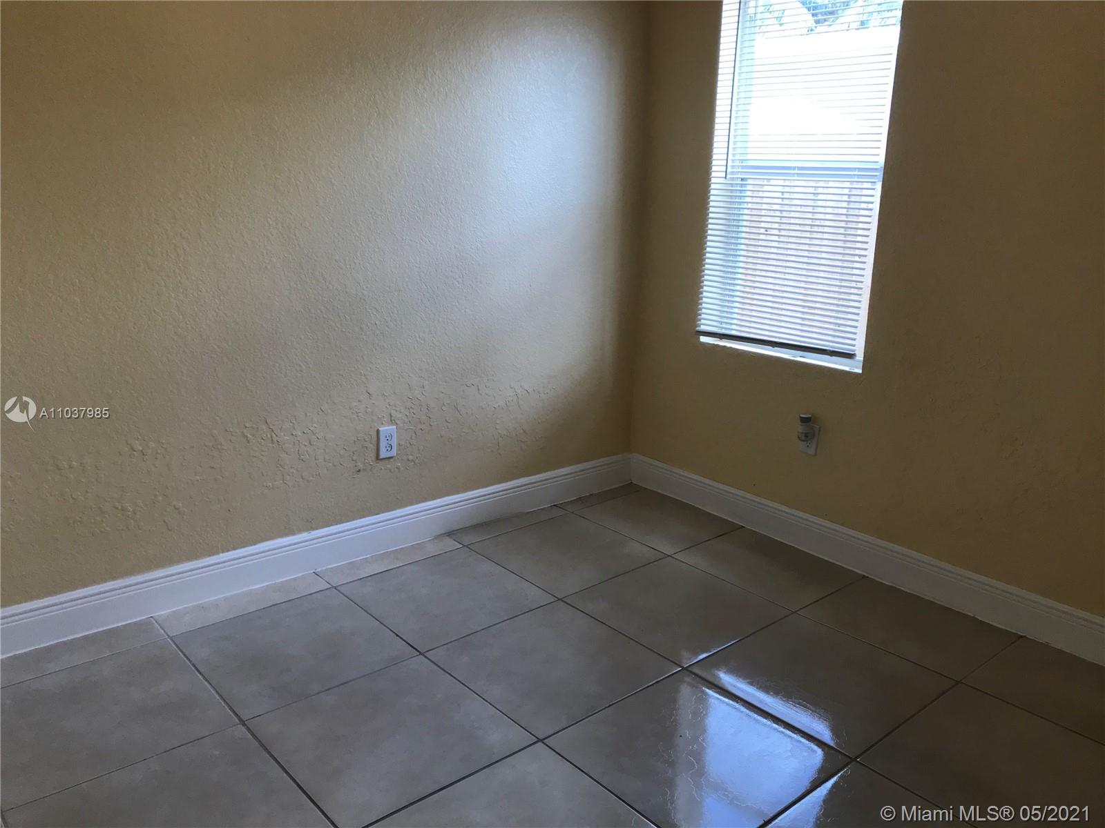 See details / 1871 sq. ft. $ 2021-05-05 0 Photo