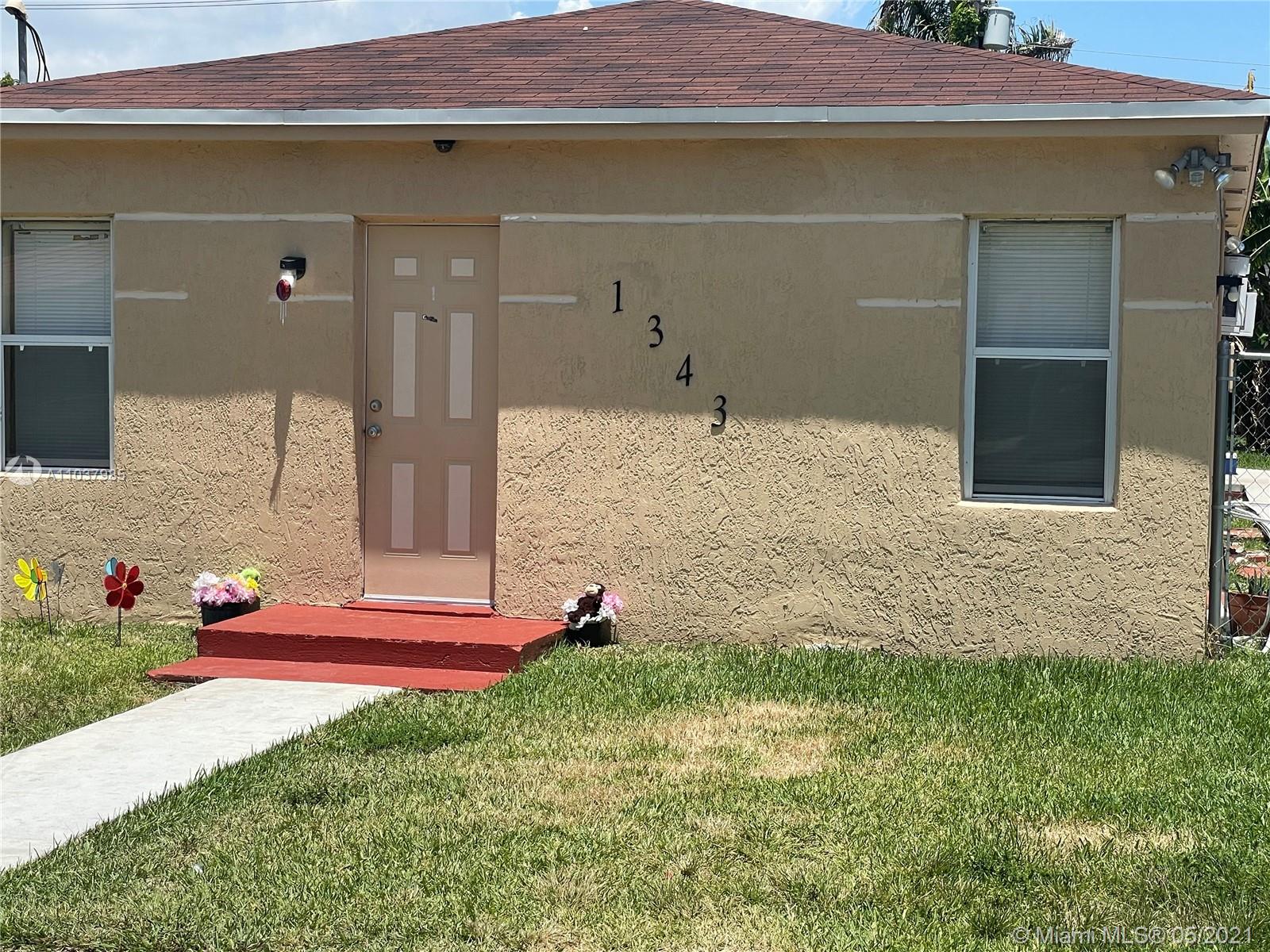 See details / 1871 sq. ft. $ 2021-05-05 0 Photo