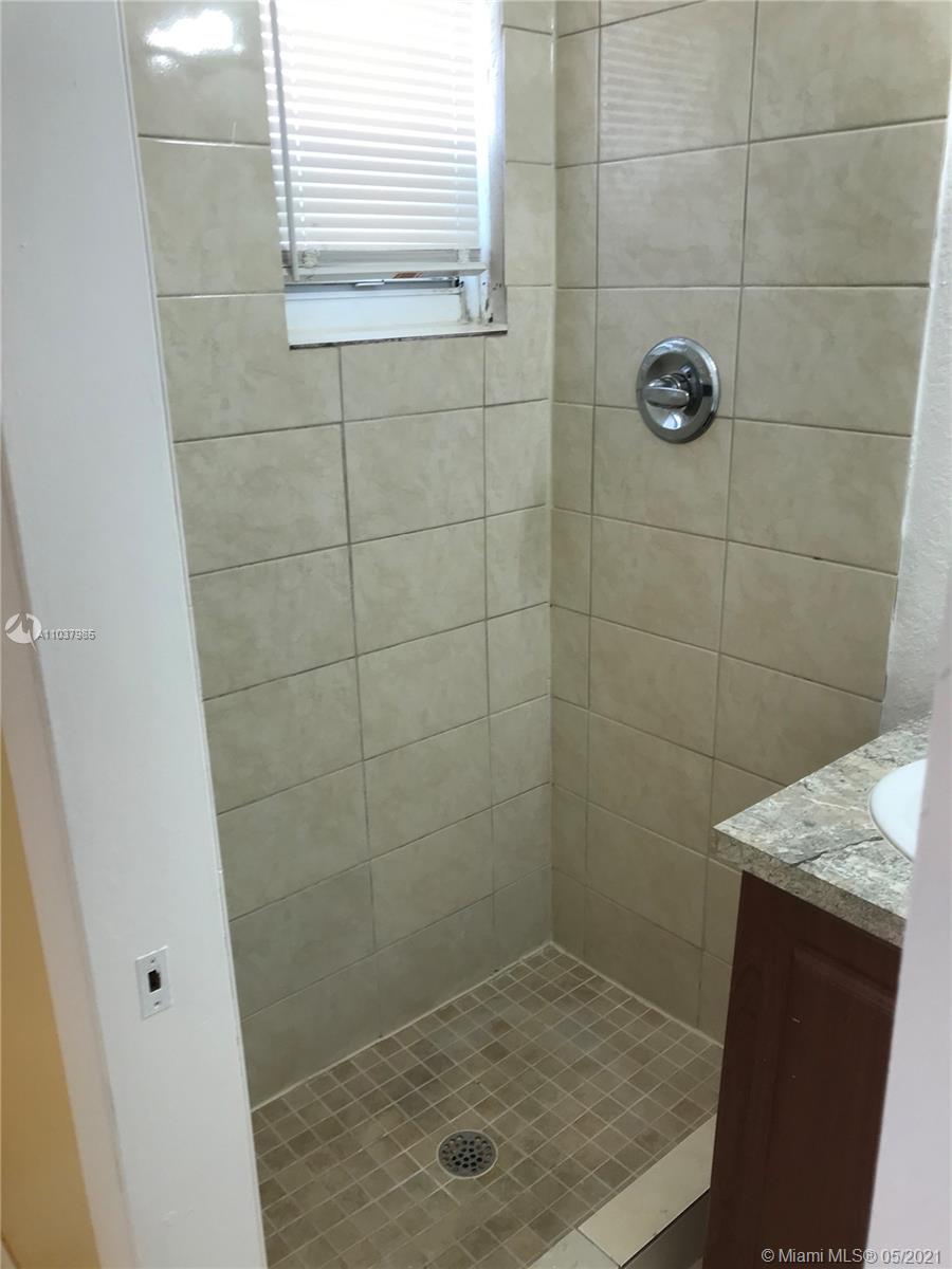 See details / 1871 sq. ft. $ 2021-05-05 0 Photo