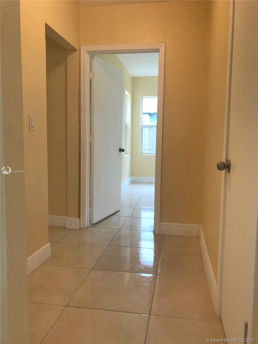 See details / 1871 sq. ft. $ 2021-05-05 0 Photo