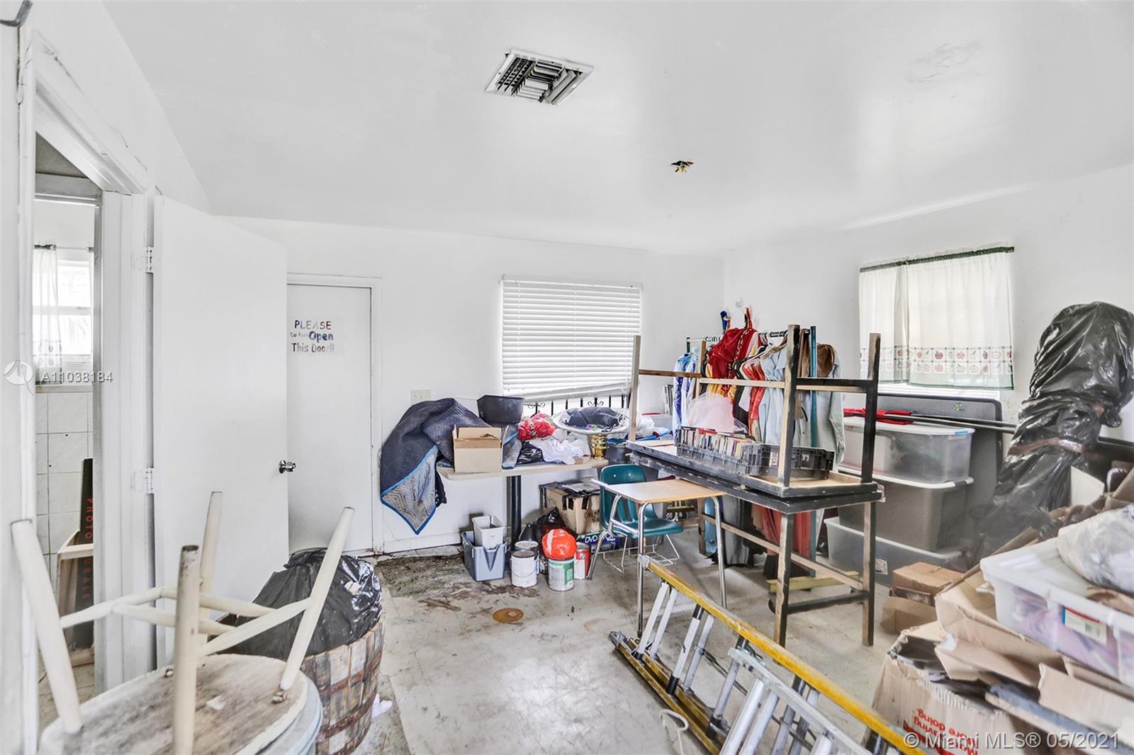 See details / sq. ft. $ 2021-05-06 0 Photo