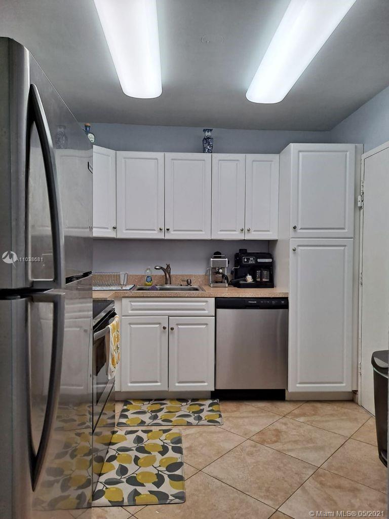 Photo of 3725 Ocean Dr #1417, Hollywood, Florida, 33019 -