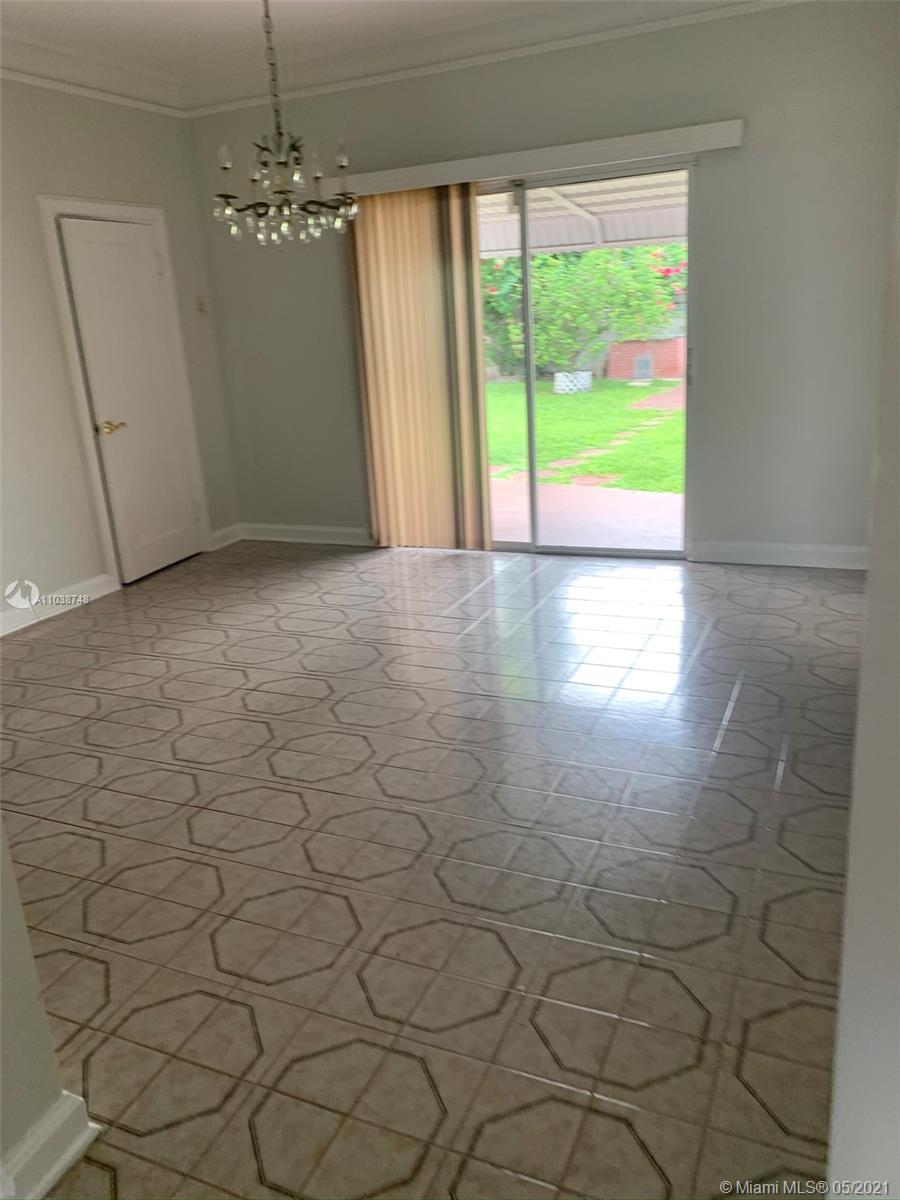 See details / 1608 sq. ft. $ 2021-05-07 0 Photo