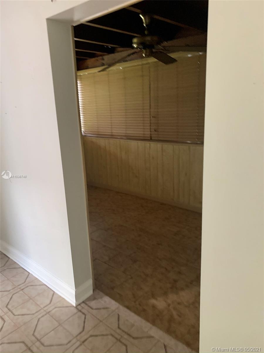 See details / 1608 sq. ft. $ 2021-05-07 0 Photo