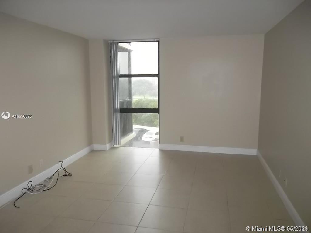 Photo of 20379 Country Club Dr #540, Aventura, Florida, 33180 -