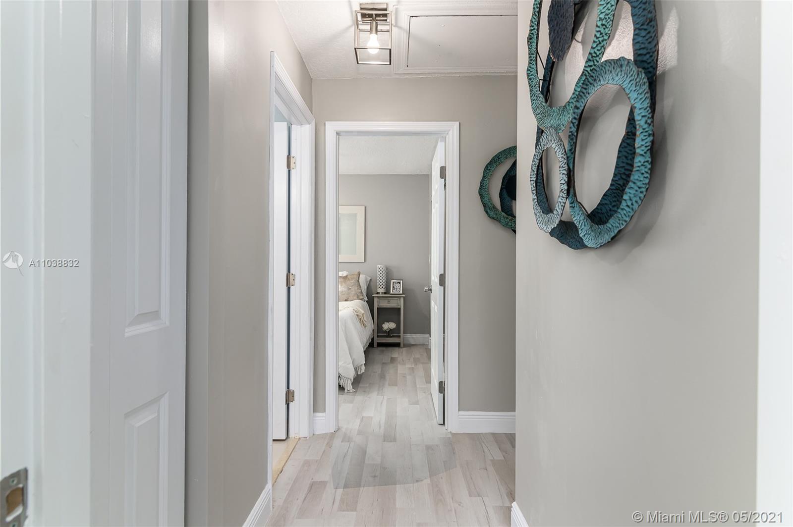 See details / 1160 sq. ft. $ 2021-05-17 0 Photo