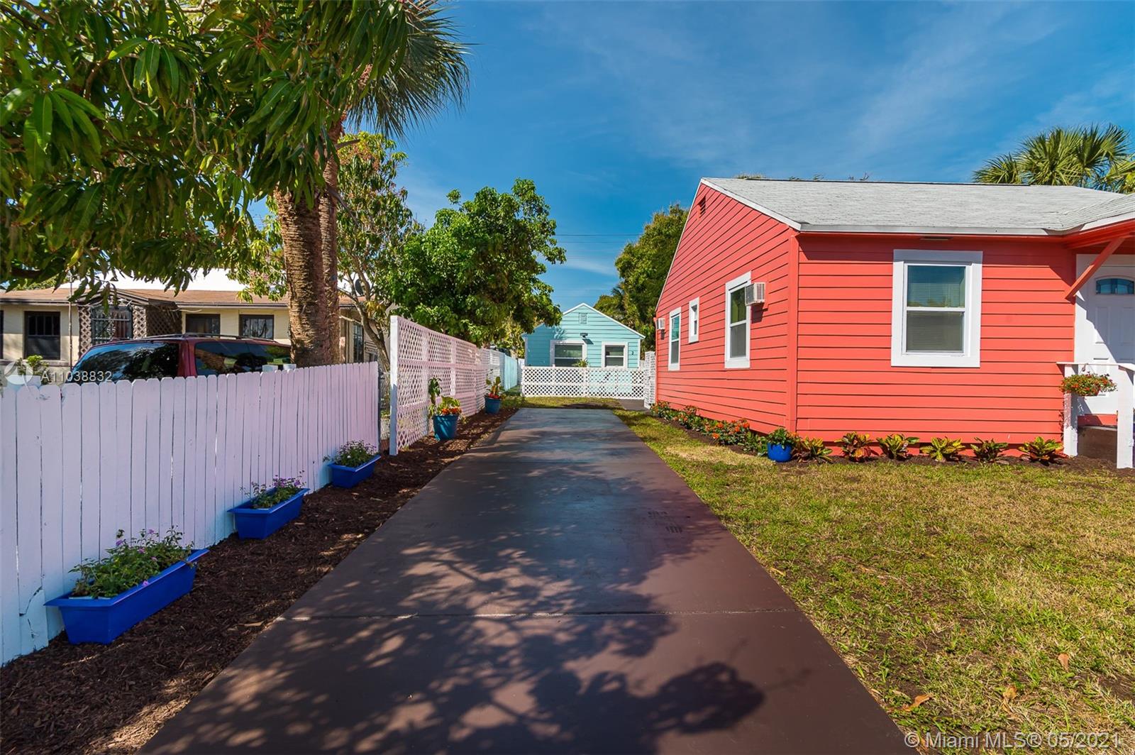 See details / 1160 sq. ft. $ 2021-05-17 0 Photo