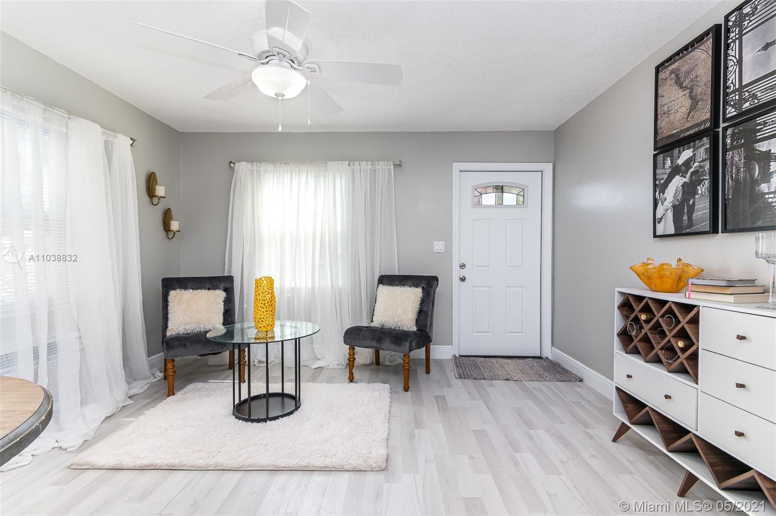 See details / 1160 sq. ft. $ 2021-05-17 0 Photo