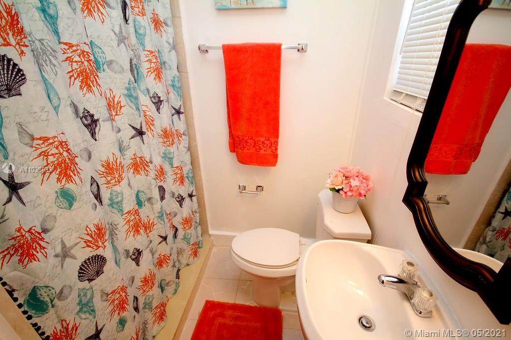 See details / 1160 sq. ft. $ 2021-05-17 0 Photo