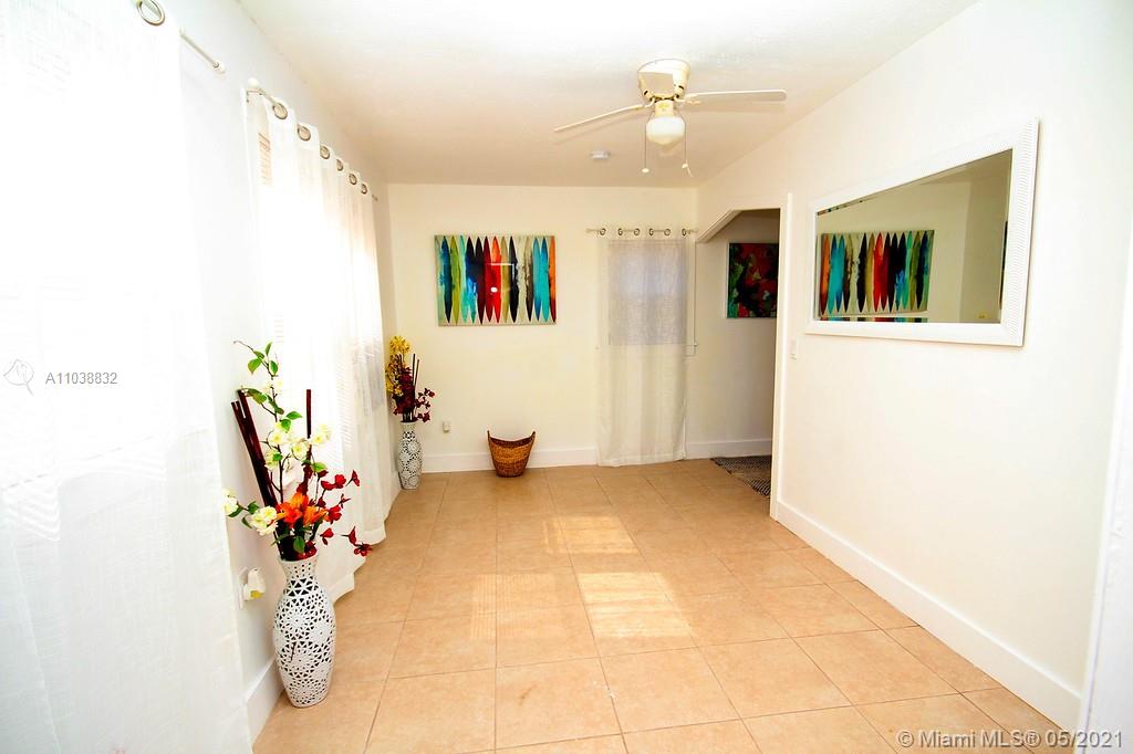 See details / 1160 sq. ft. $ 2021-05-17 0 Photo