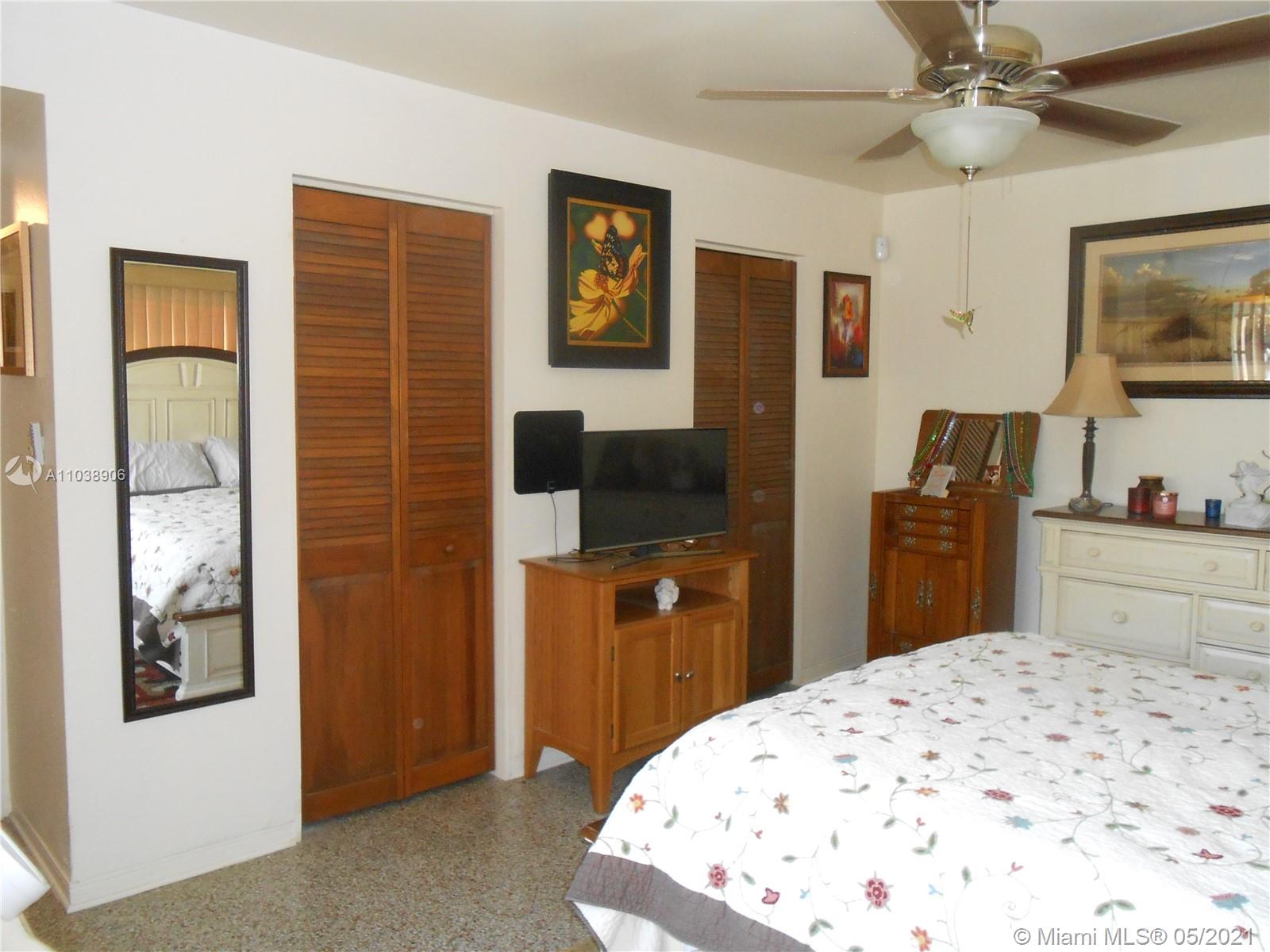 See details / 2318 sq. ft. $ 2021-05-25 0 Photo