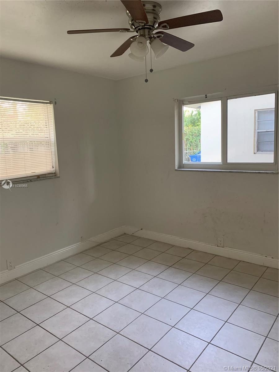 See details / 1554 sq. ft. $ 2021-05-07 0 Photo