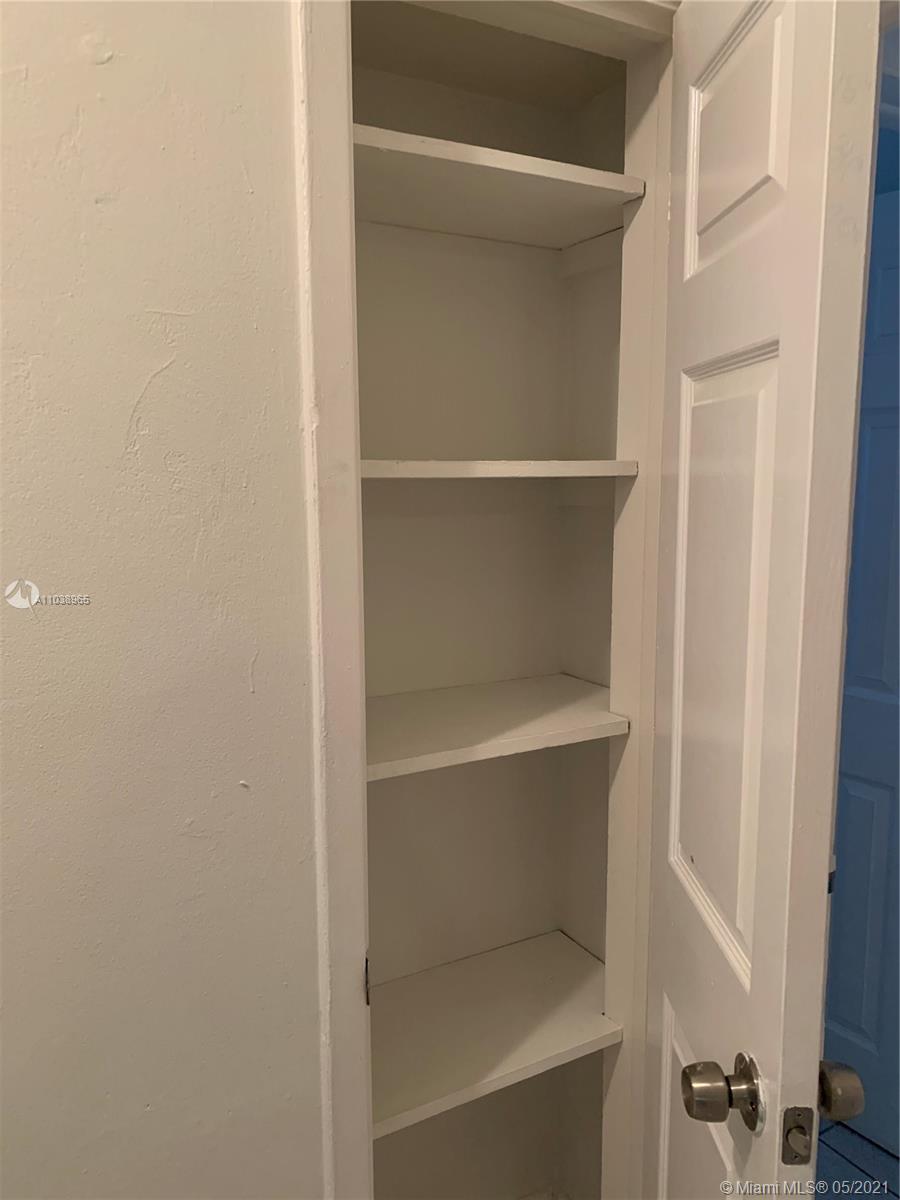 See details / 1554 sq. ft. $ 2021-05-07 0 Photo