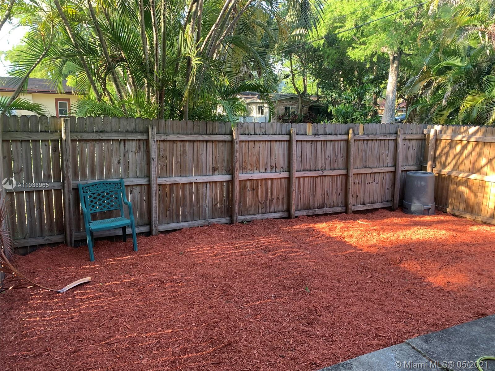 See details / 1554 sq. ft. $ 2021-05-07 0 Photo