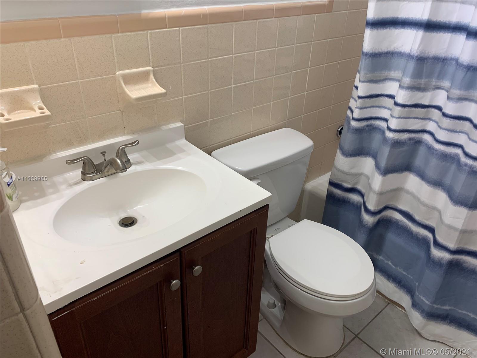 See details / 1554 sq. ft. $ 2021-05-07 0 Photo