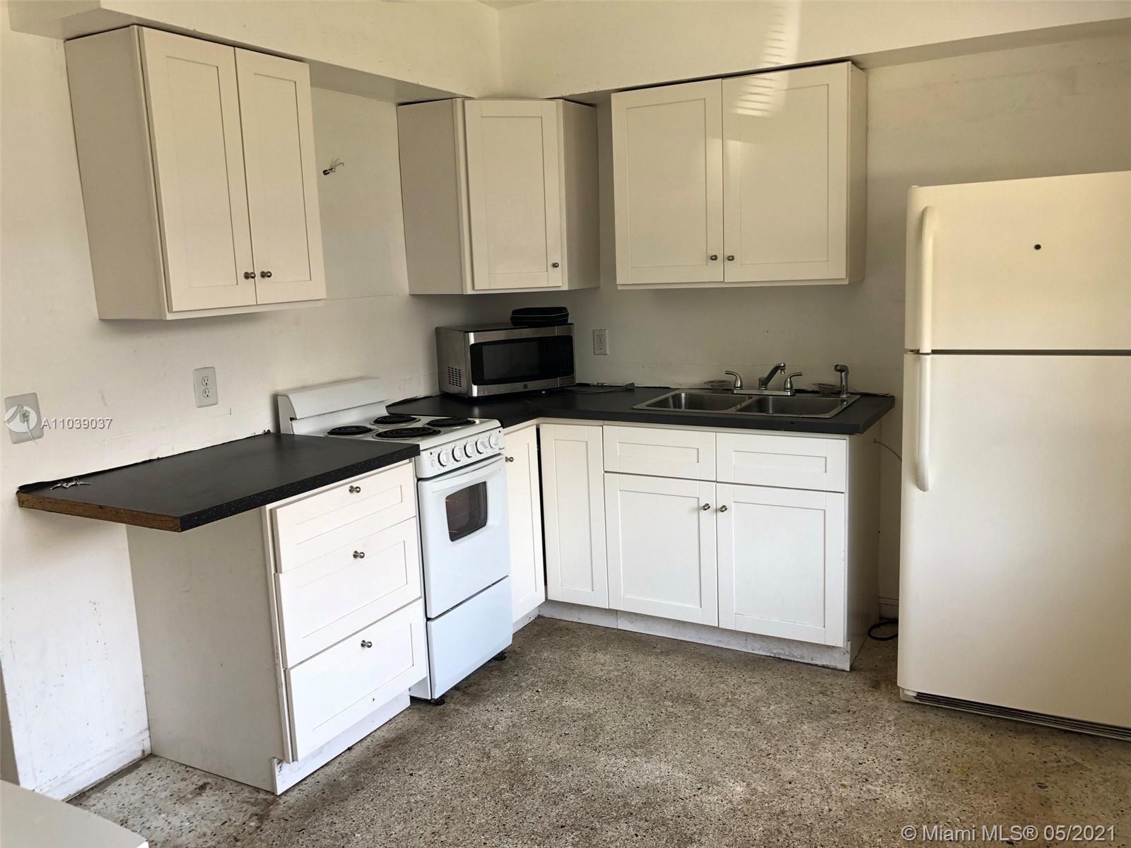 See details / 1799 sq. ft. $ 2021-05-07 0 Photo