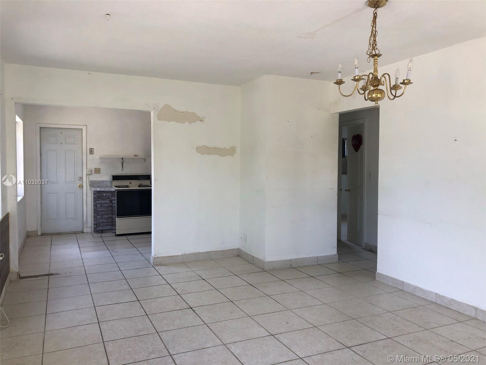 See details / 1799 sq. ft. $ 2021-05-07 0 Photo
