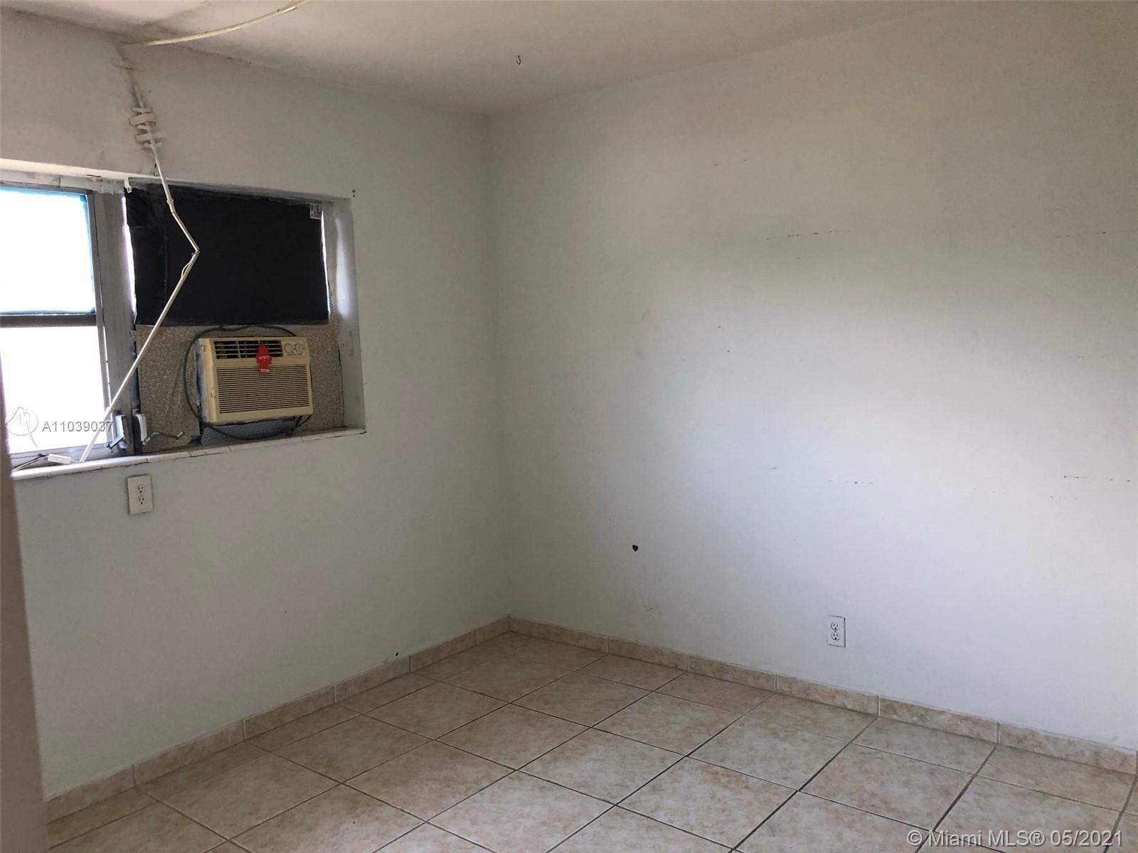 See details / 1799 sq. ft. $ 2021-05-07 0 Photo