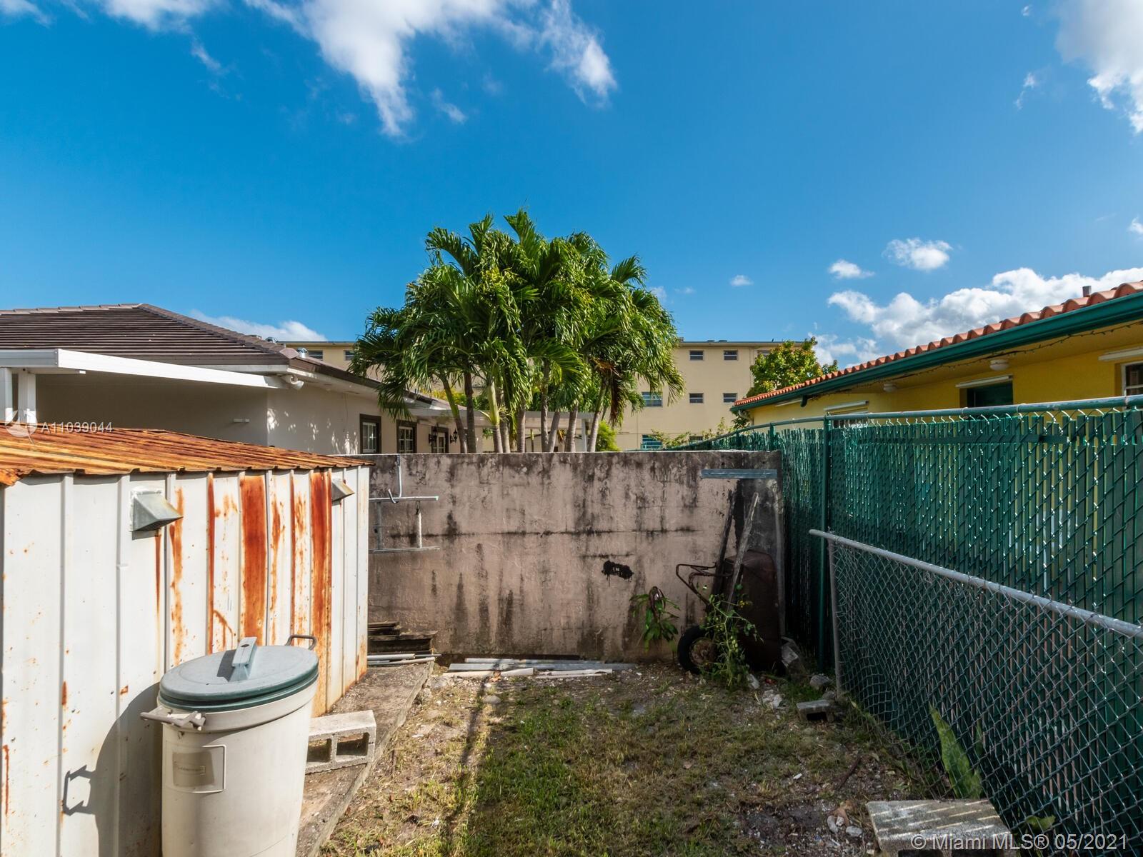 See details / 1260 sq. ft. $ 2021-05-07 0 Photo