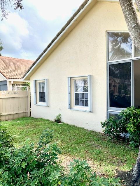 Ver detalles 3 / 2 1831 sq. ft. $ 2021-05-12 0 foto