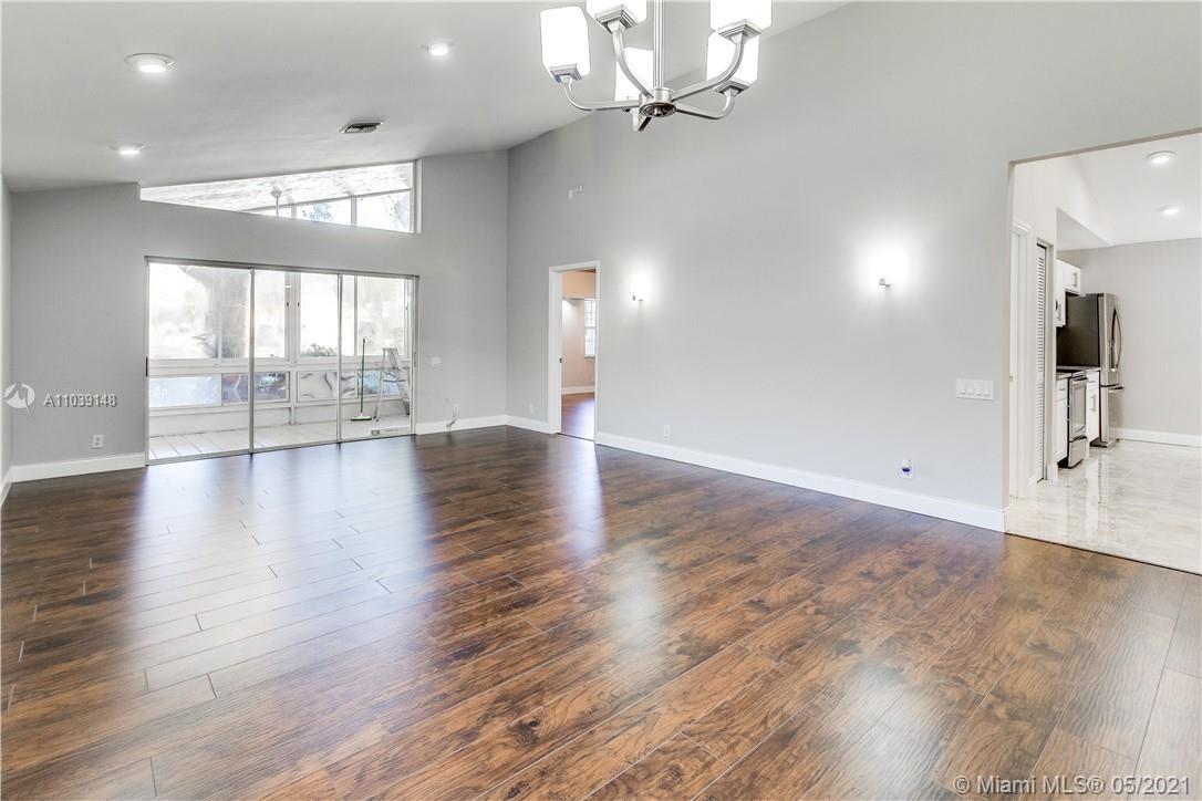 Ver detalles 3 / 2 1831 sq. ft. $ 2021-05-12 0 foto