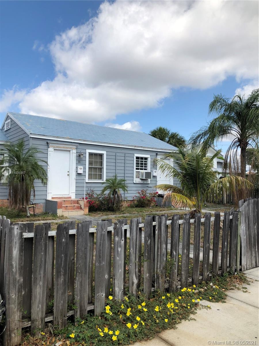 See details / 1582 sq. ft. $ 2021-05-08 0 Photo