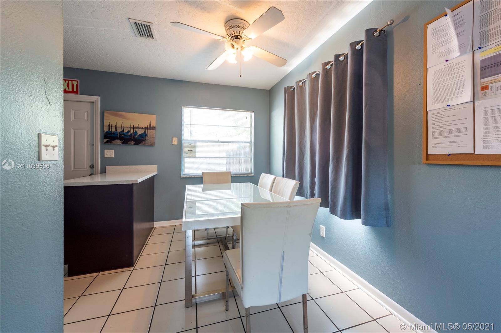 See details / 2485 sq. ft. $ 2021-05-09 0 Photo
