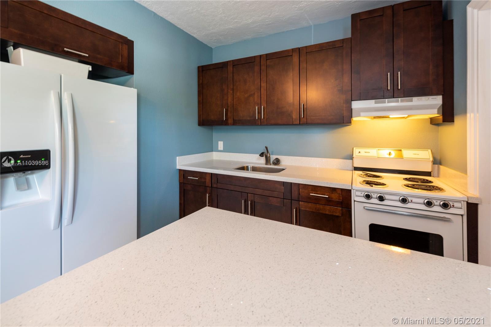 See details / 2485 sq. ft. $ 2021-05-09 0 Photo