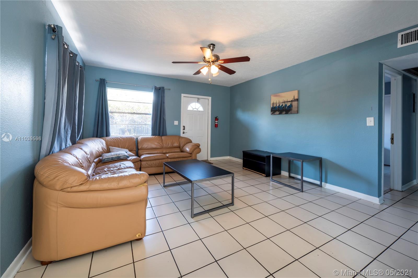 See details / 2485 sq. ft. $ 2021-05-09 0 Photo