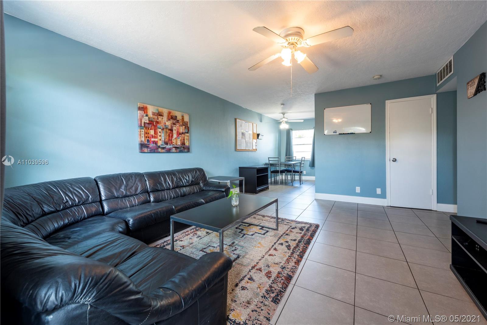 See details / 2485 sq. ft. $ 2021-05-09 0 Photo