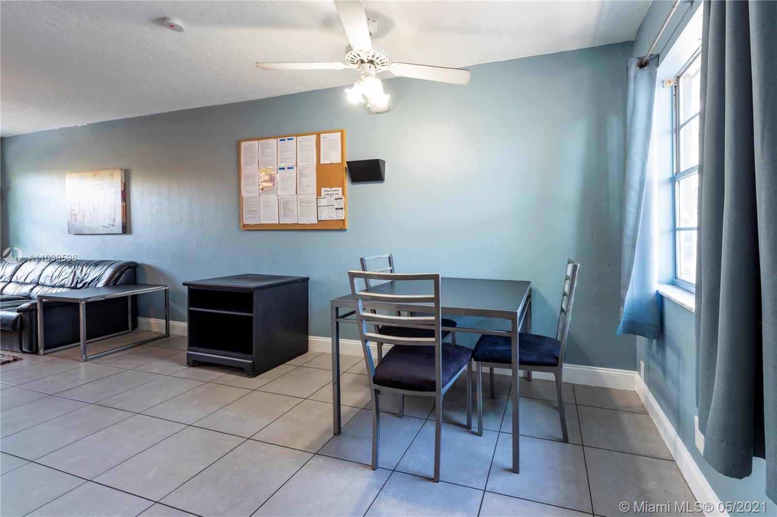 See details / 2485 sq. ft. $ 2021-05-09 0 Photo