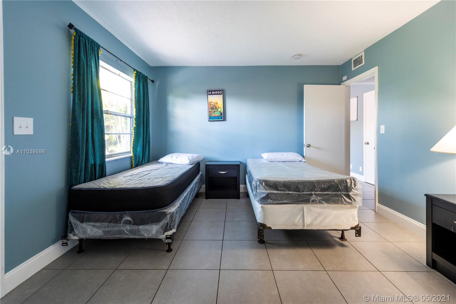 See details / 2485 sq. ft. $ 2021-05-09 0 Photo