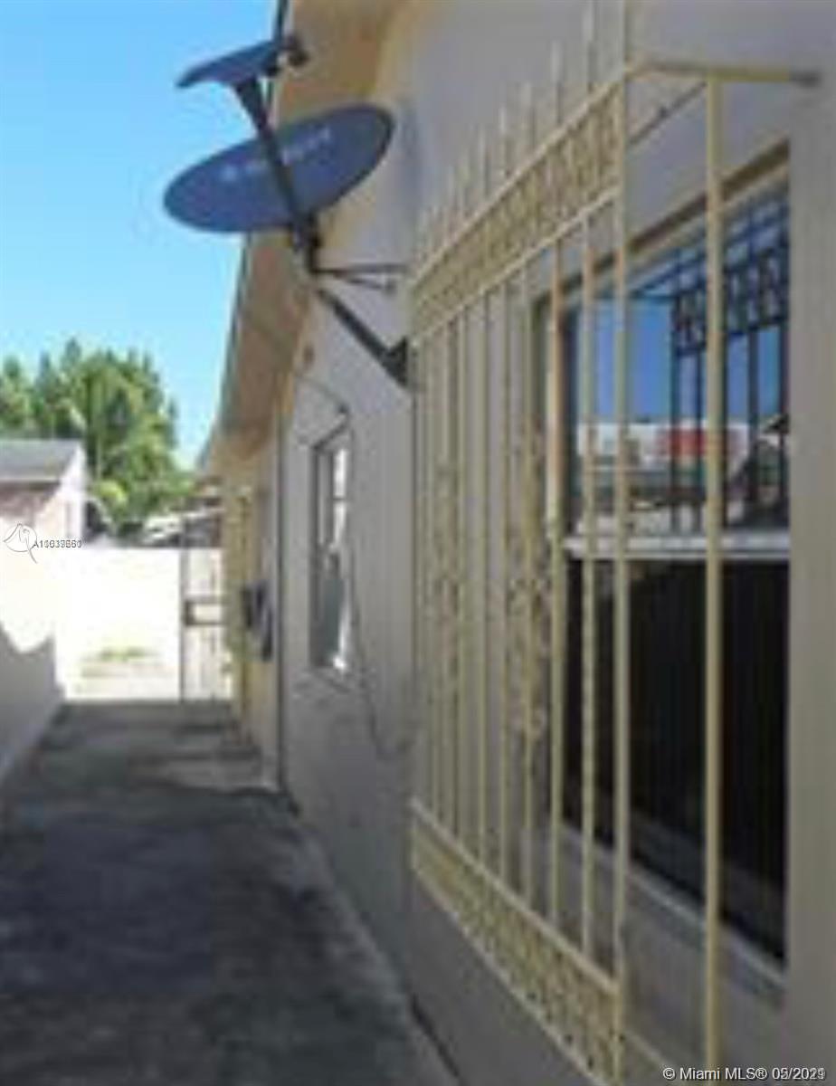 See details / 2920 sq. ft. $ 2021-06-03 0 Photo