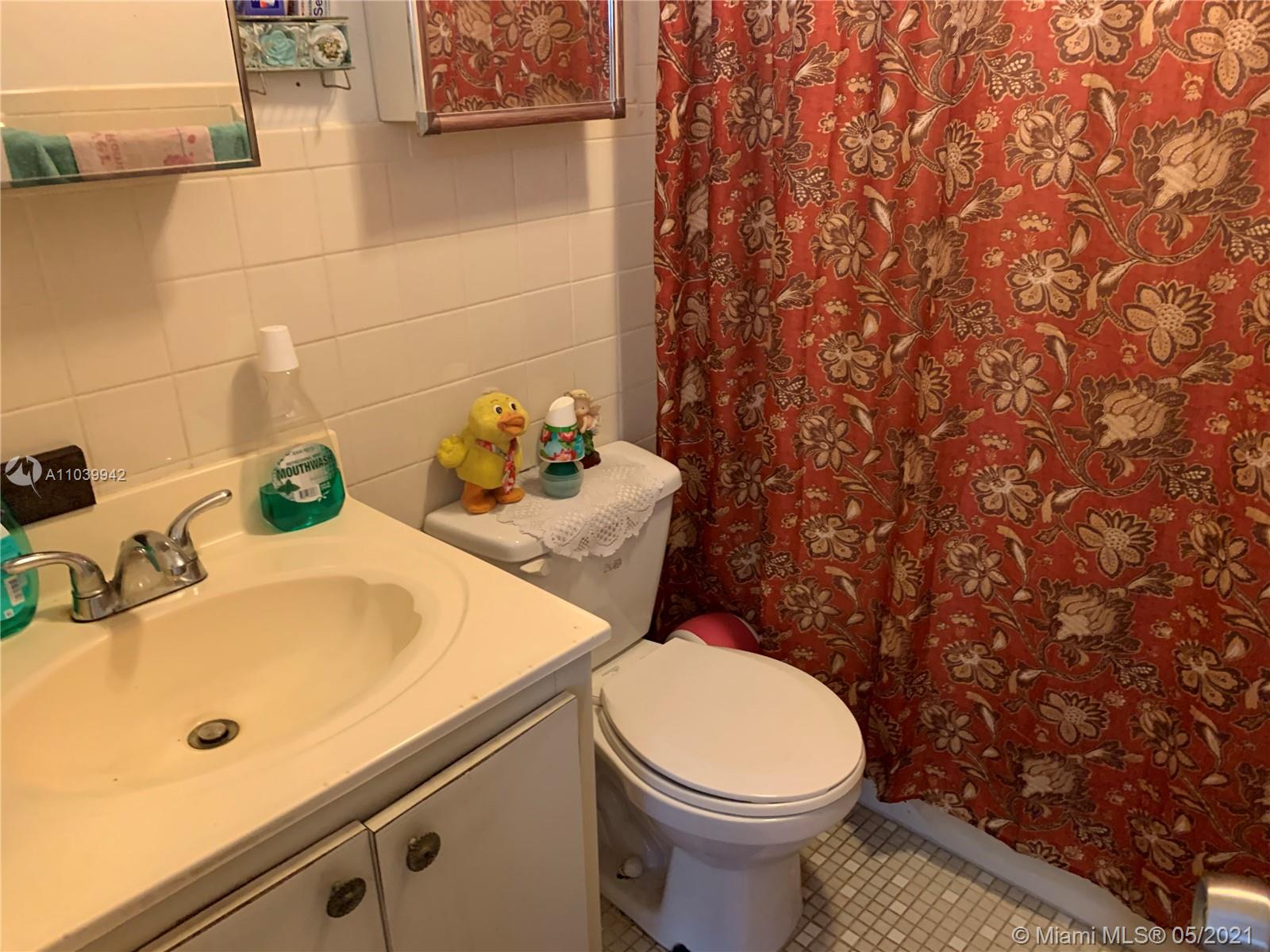 See details / sq. ft. $ 2021-05-10 0 Photo