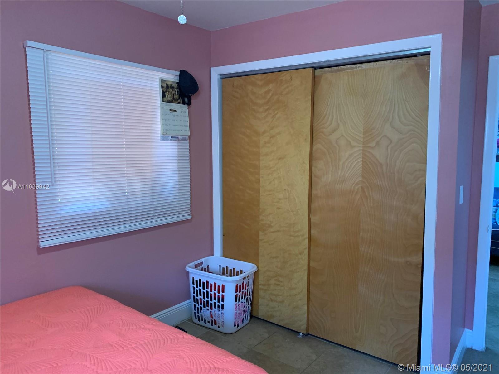 See details / sq. ft. $ 2021-05-10 0 Photo