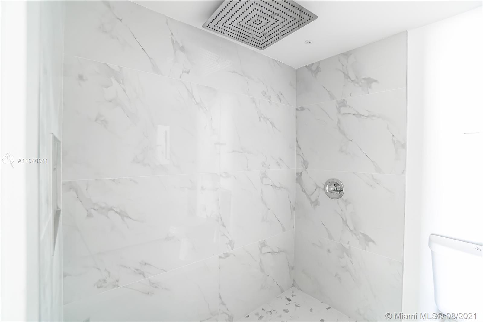 See details / 1999 sq. ft. $ 2021-05-10 0 Photo